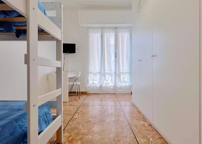 Ampio Con Vista * Varazze