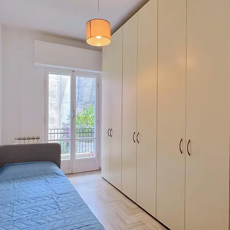 Ampio Con Vista Apartment Varazze