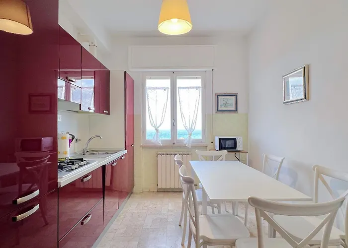 Ampio Con Vista Апартаменты *